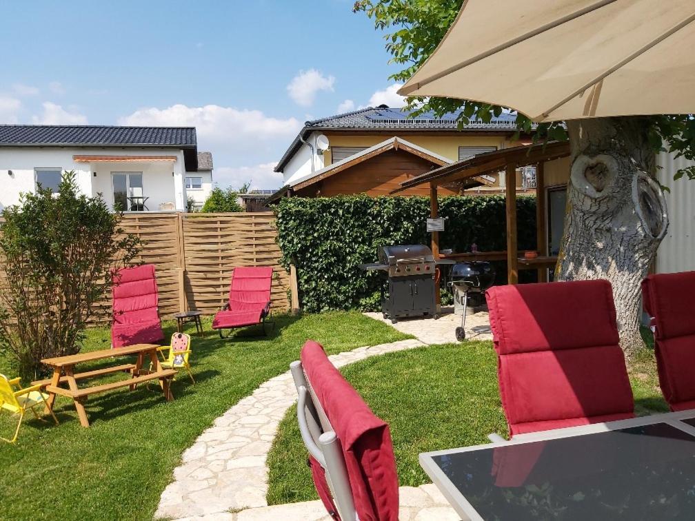 Zwei 4 Sterne Wohnungen Bei Limburg Mensfelden Экстерьер фото